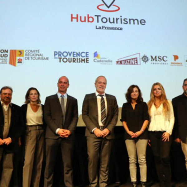 La Provence lance le Hub Tourisme
